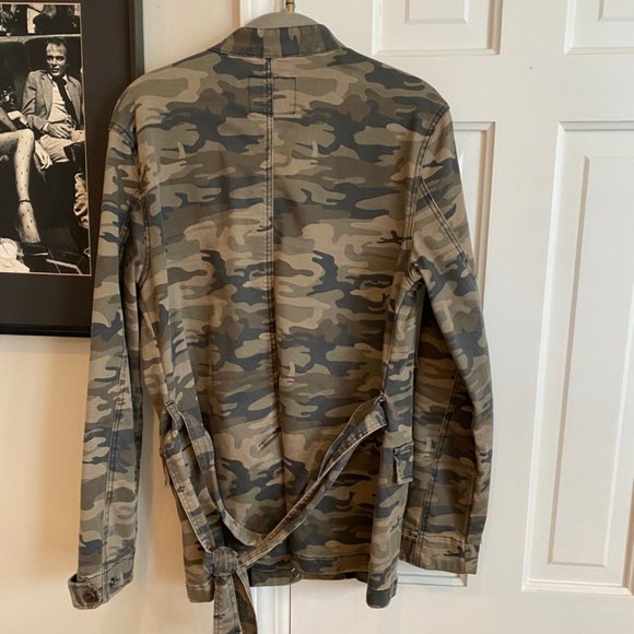 Sanctuary Belted Lightweight Camo Jacket - Picture 2 of 5